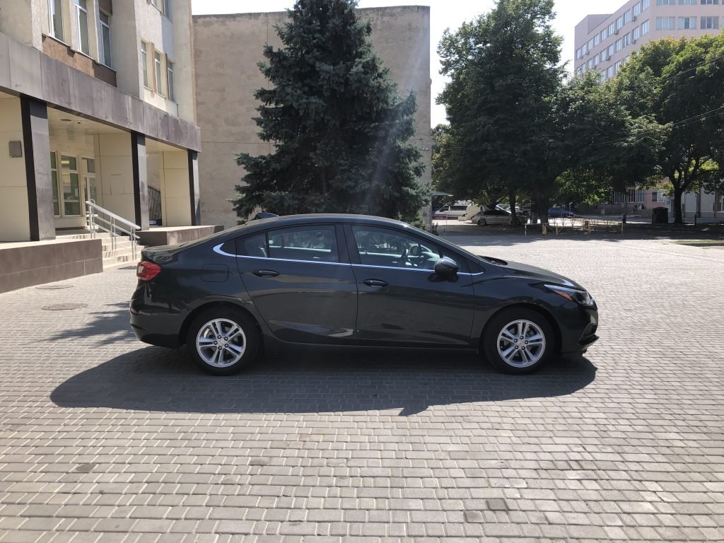 Отзыв Chevrolet Cruze 1.4 (Шевроле Круз) 2018 г. - cruyff